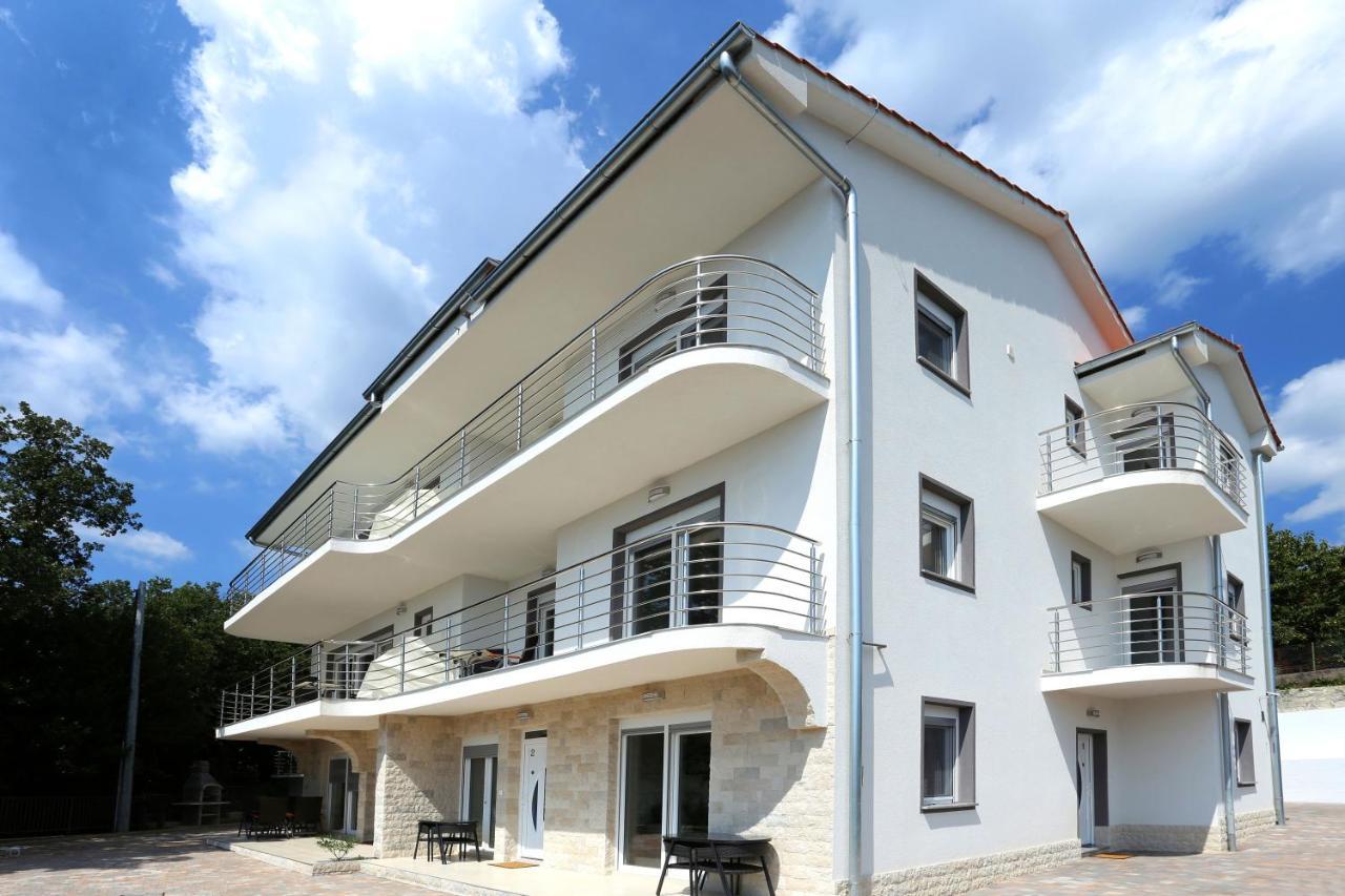 Villa Dragi With Pool, Sauna, & Whirlpool โอปาติยา ภายนอก รูปภาพ
