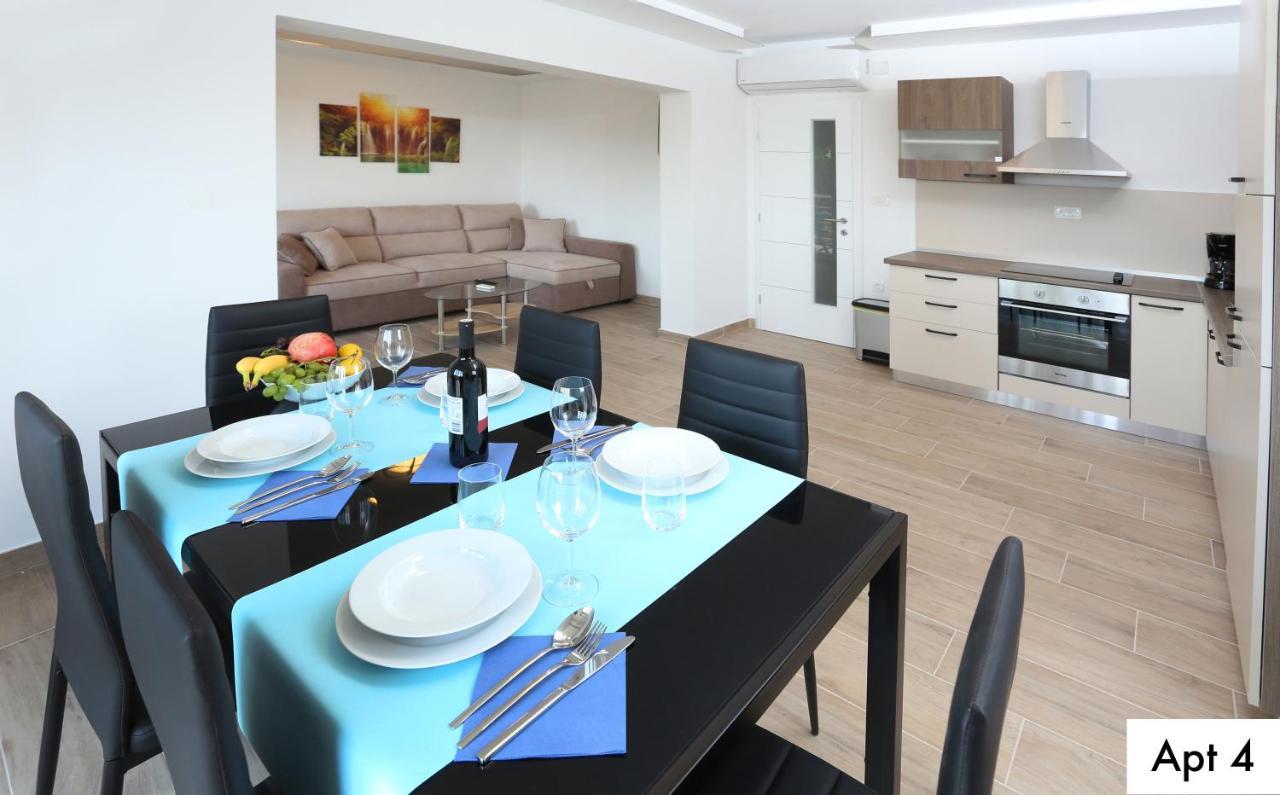 Villa Dragi With Pool, Sauna, & Whirlpool โอปาติยา ภายนอก รูปภาพ