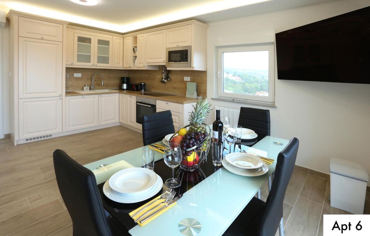 Villa Dragi With Pool, Sauna, & Whirlpool โอปาติยา ภายนอก รูปภาพ