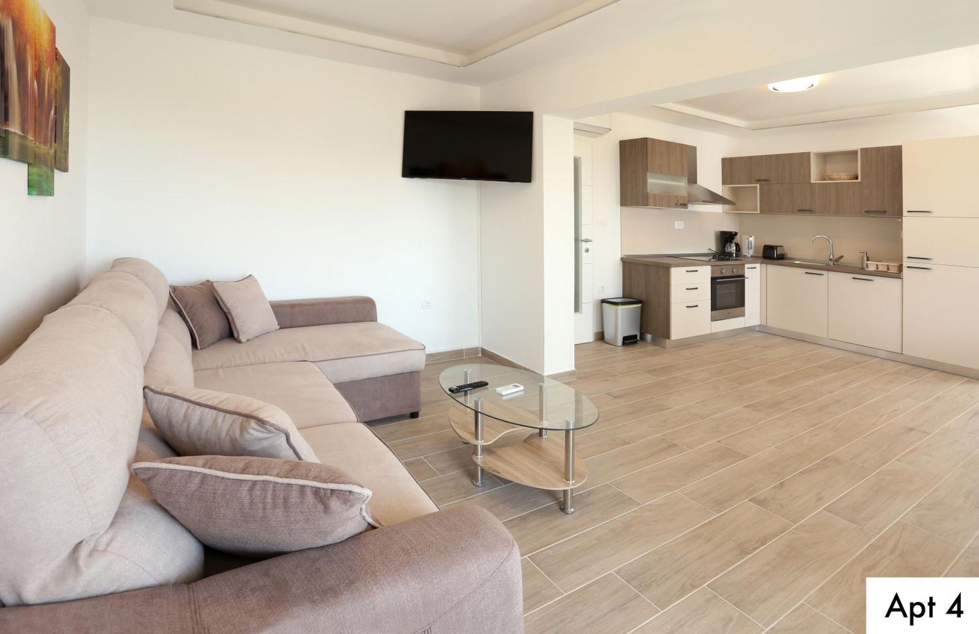 Villa Dragi With Pool, Sauna, & Whirlpool โอปาติยา ห้อง รูปภาพ