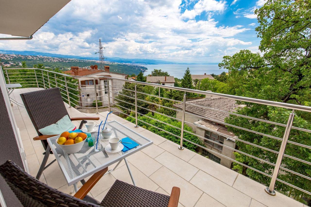 Villa Dragi With Pool, Sauna, & Whirlpool โอปาติยา ภายนอก รูปภาพ